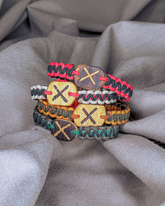 "Krikštelis" Baltų apyrankė