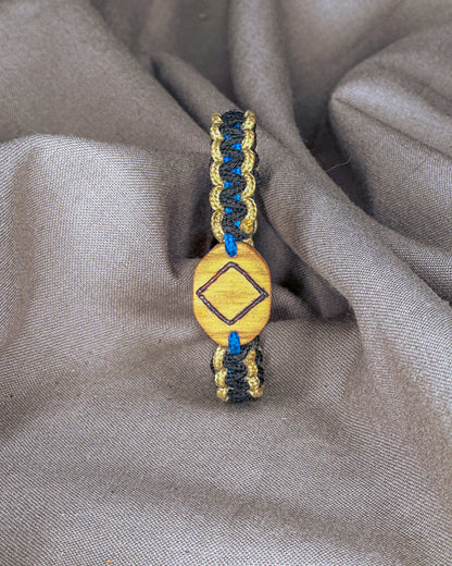 "Varnakis" Baltų apyrankė