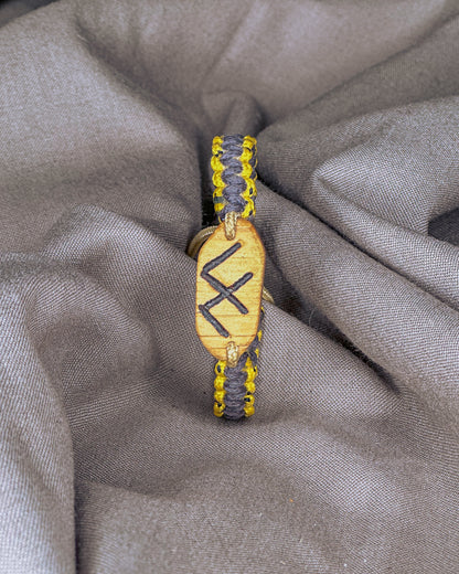 "Žirgeliai" Baltų apyrankė