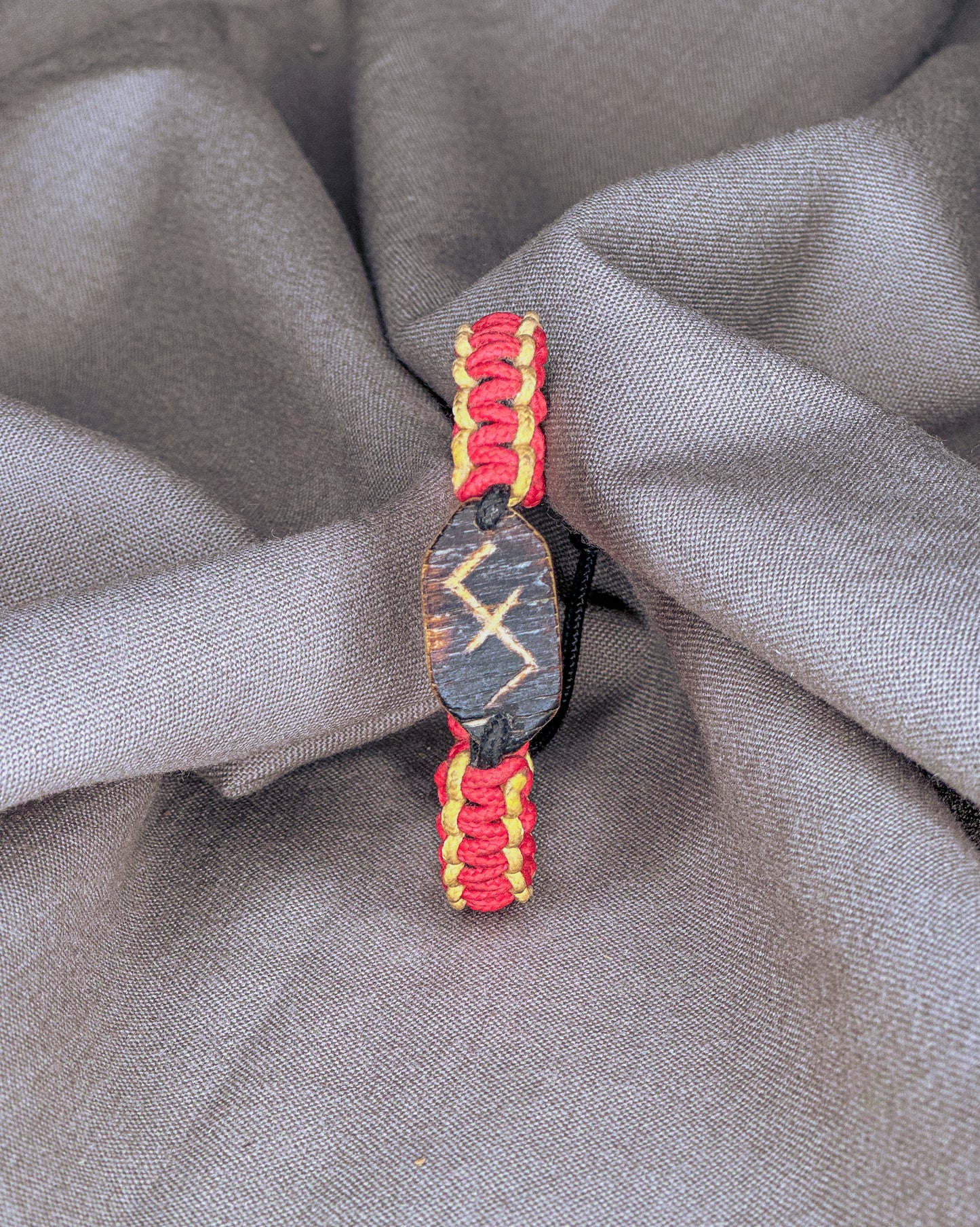 "Perkūnas" Baltų apyrankė