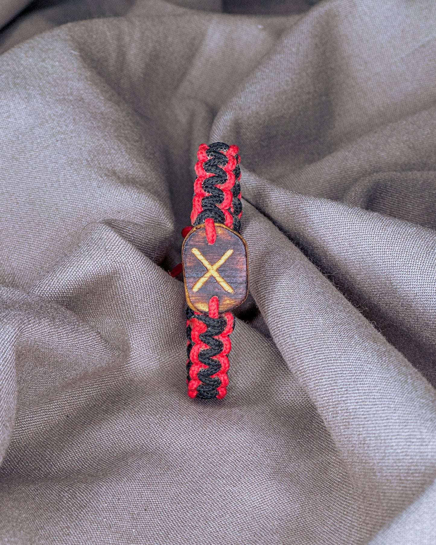 "Krikštelis" Baltų apyrankė