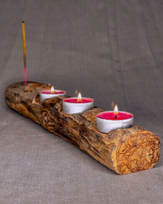 „Šventykla" Smilkalinė – žvakidė