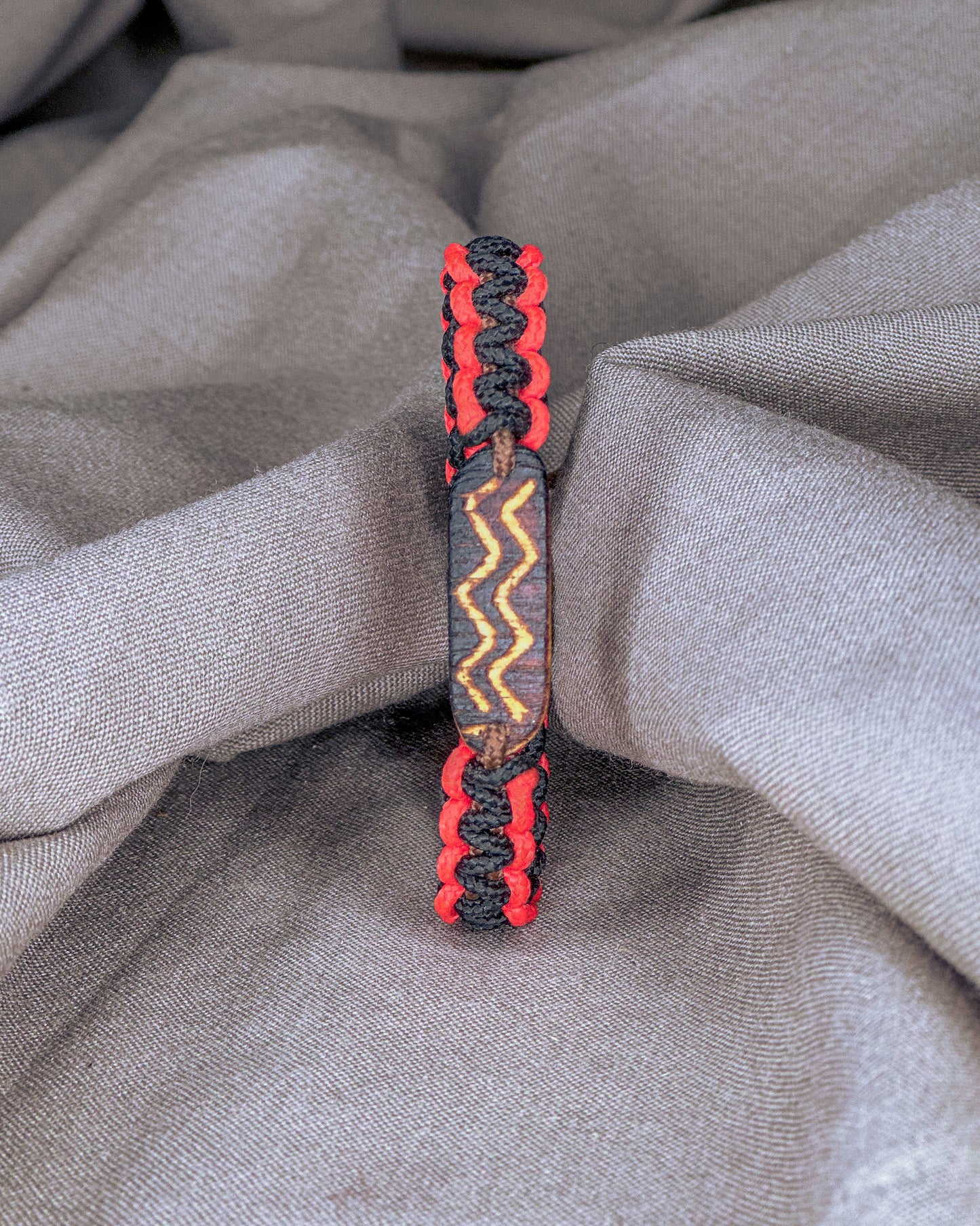 "Lankutė" Baltų apyrankė